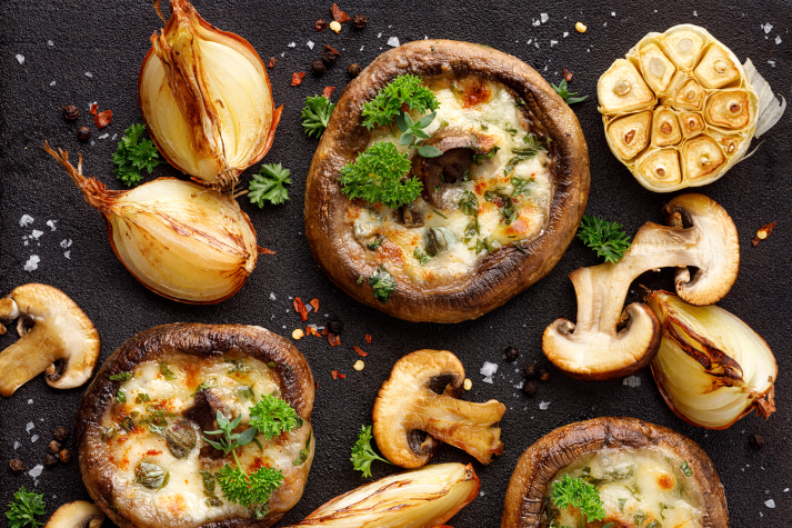 10-09-23 Feature: Italian Stuffed Portobella with Meat or Veggie *GLUTEN FREE*